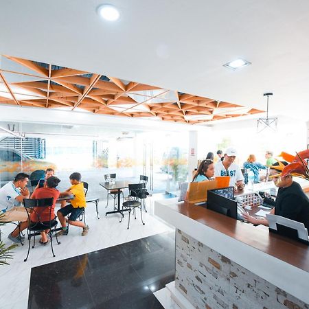 Travelbee Fuente Inn Cebu Екстер'єр фото